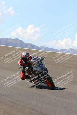 media/Oct-03-2022-Moto Forza (Mon) [[5f077a3730]]/Intermediate Group/Session 2 (Bowl)/